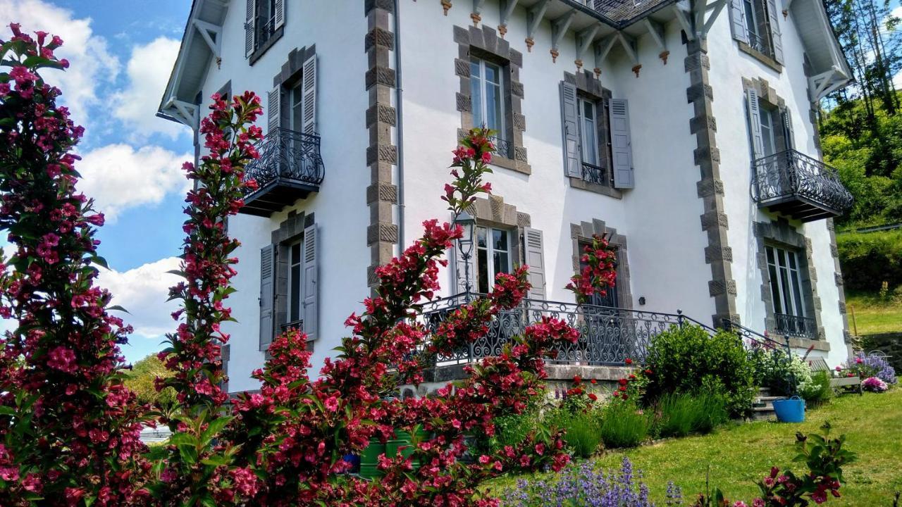 La Maison Normande Saint-Cirgues-de-Jordanne Dış mekan fotoğraf